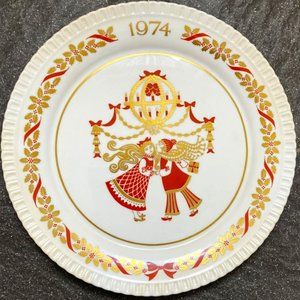 Spode 1974 Christmas collector plate